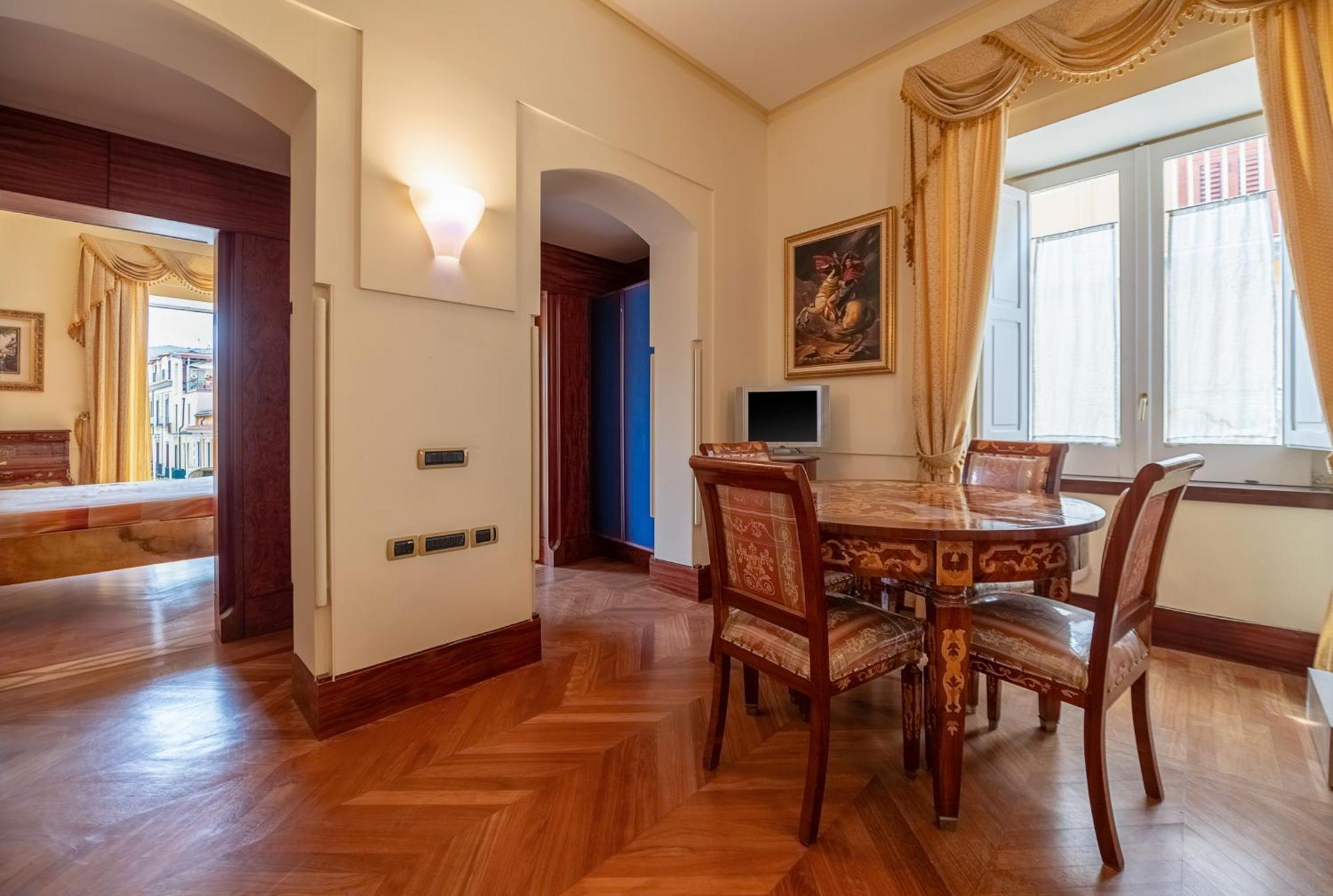 Apartmán Palazzo Ammone - Sedil Dominova Sorrento Exteriér fotografie