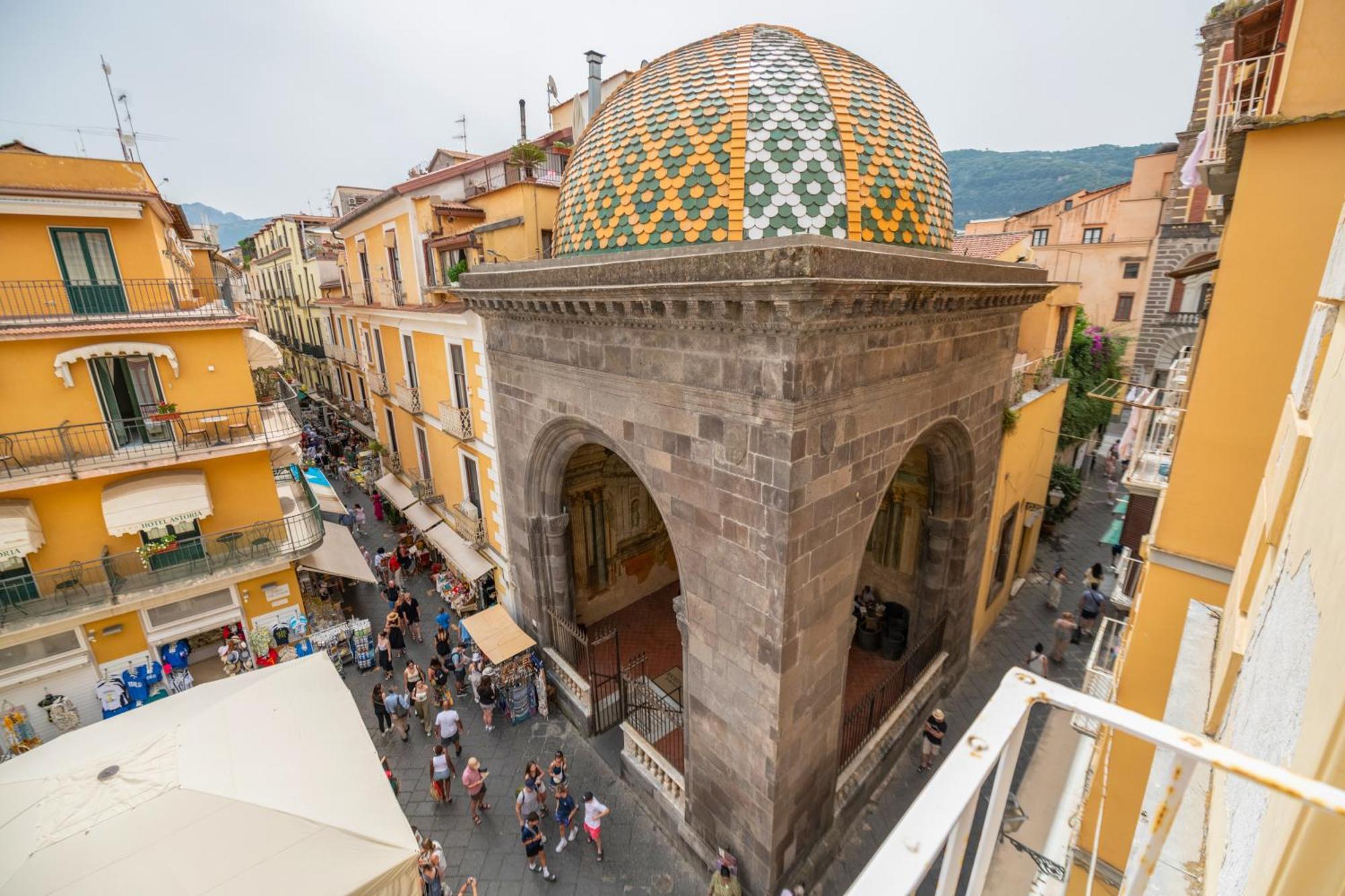 Apartmán Palazzo Ammone - Sedil Dominova Sorrento Exteriér fotografie